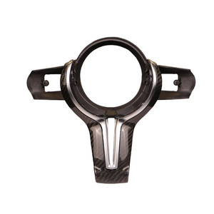 Couverture de garniture intérieure de <span class=keywords><strong>volant</strong></span> en fibre de carbone brillante pour BMW M2 F10 F36 M3 F80 M4 F82 M6 F12 E90 - Product Image 1