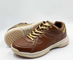 Venta caliente de encargo de <span class=keywords><strong>balonmano</strong></span> entrenamiento atletismo tenis zapatillas hombres transpirable bádminton zapatos para mujeres - Product Image 6