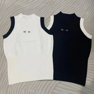Conjunto de Dos Piezas de Punto, Diseño de Primavera, Cárdigan con Botones y Falda Mini de Poliéster Acordonado - Product Image 5
