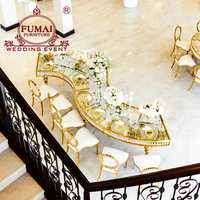 Table de banquet moderne en acier inoxydable transparent en forme de S, table de mariage en verre, table serpentine pour événements
