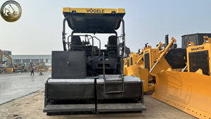Used <strong>Vogele</strong> <strong>SUPER</strong> 1800-2L Crawler Asphalt Paver 9m Width 700t/h Capacity Road Construction Machine for Sale - Product Image 3