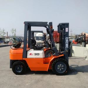 رافعة شوكية Sinomach cmc 3 طن LPG مع كابينة ووظيفة تغيير جانبي تعمل بالبنزين - Product Image 4