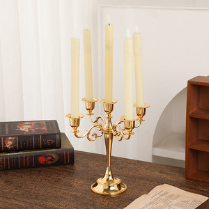 Support de bougie en métal doré personnalisé, pièce estampée de luxe moderne, chandelier doré OEM pour décoration de table de mariage - Product Image 3