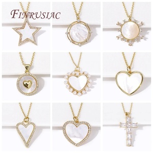 Colar Moderno com Pingente Cruz Cristã Jesus para Mulheres e Homens, Banhado a Ouro 18K, Corrente Elo, Choker com Zircônias, Joias e Presentes - Product Image 6