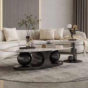 Table basse ovale moderne en marbre blanc avec structure en acier, écologique et durable, pour salon, grande table dorée - Product Image 2