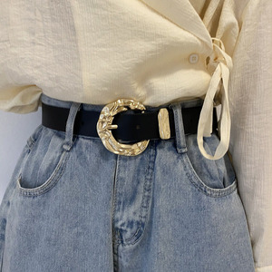 Cinturón de Mujer Estilo Occidental Coreano con Hebilla Dorada de Aleación Vintage, Cinturón Retro de Cuero PU para Jeans, Blazer y Vestidos - Product Image 2