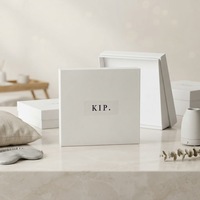 Boîte cadeau en papier artistique haut de gamme, recyclable, biodégradable, réutilisable, avec impression offset dorée, pliage et fermeture magnétique