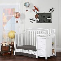 Mini lit de bébé et table à langer 3-en-1 en pin de haute qualité et réglages de hauteur de matelas réglables à trois positions en blanc en gros