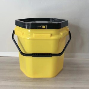 Fournisseur direct d'usine de seaux hexagonaux pour aliments pour chiens de 12 L, seaux carrés en plastique scellés de 30 L, seaux pour additifs et seaux pour peinture. - Product Image 1