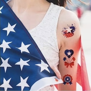 Adesivi impermeabili in PVC bandiera americana per tatuaggi transfrontalieri lunghi per feste <span class=keywords><strong>calze</strong></span> a tubo per il giorno dell'indipendenza americana oggetti di scena decorativi - Product Image 3