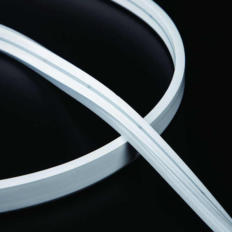 สีขาวอบอุ่น