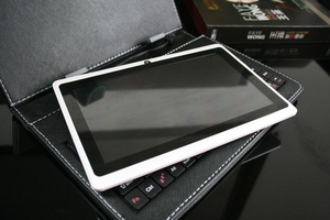 Không tốn kém Q88 <span class=keywords><strong>firmware</strong></span> 7 inch <span class=keywords><strong>Tablet</strong></span> <span class=keywords><strong>PC</strong></span> A33 Quad Core 4 gam điện dung, 7 inch thay thế màn hình cho <span class=keywords><strong>Android</strong></span> <span class=keywords><strong>Tablet</strong></span> Slim máy tính xách tay - Product Image 6