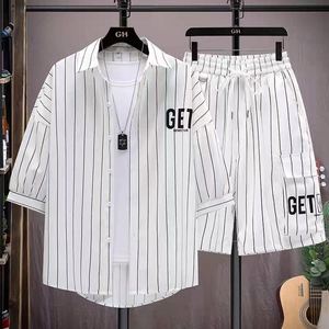 Completo Estivo da <span class=keywords><strong>Uomo</strong></span> Due Pezzi del Fornitore di <span class=keywords><strong>Abbigliamento</strong></span>: Pantaloni Ricamati e T-Shirt Tinta Unita, Abito <span class=keywords><strong>Smart</strong></span> <span class=keywords><strong>Casual</strong></span> in Tessuto Lavorato a Maglia - Product Image 1
