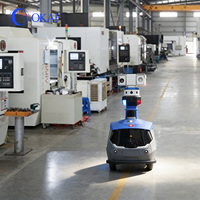 Robot industriel OKAF avec technologie d'évitement d'obstacles et fonctionnement 24h/24 et 7j/7, applicable aux aéroports, aux parcs industriels