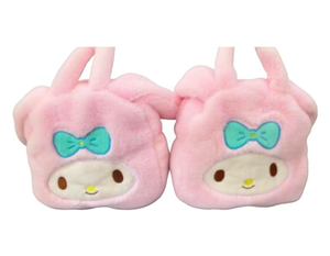 Pantofole in peluche My Melody per bambini e adulti, tutte le stagioni, punta chiusa, morbida fodera in pile, logo ricamato. - Product Image 1