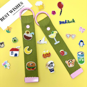 Étiquette en sangle tissée en polyester de 32 mm avec motif de dessin animé, mini-écussons brodés DIY thermocollants pour chapeau, sac, porte-clés, pendentif - Product Image 3