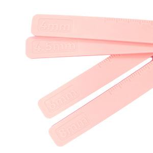 Balance à pâte roulante en PLA avec <span class=keywords><strong>emporte</strong></span>-pièce personnalisable et outil de pressage pour moule à fondant (Modèle K-2337) - Product Image 4