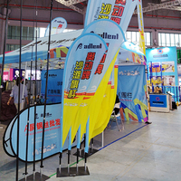 Drapeaux de plage publicitaires personnalisés grand format en forme de goutte d'eau, résistants à l'eau, pour affichage extérieur, accessoires inclus, prix direct