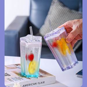 Tazza da <span class=keywords><strong>Caffè</strong></span> in Vetro Colorato con Stella a Cinque Punte, Bicchiere per Bevande Fredde con Coperchio e Cannuccia - Product Image 1