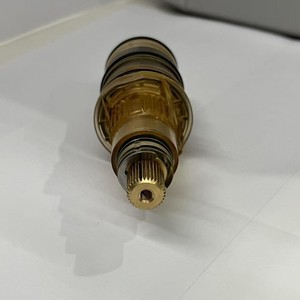 Cartucho de Repuesto de Disco Cerámico de Plástico para Grifo Termostático Compatible con Danze DA507874 - Product Image 2