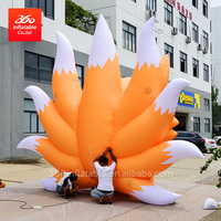 Mascotte géante pour l'extérieur, design personnalisé, publicité, dessin animé gonflable, animal renard à neuf queues pour les décorations d'événements