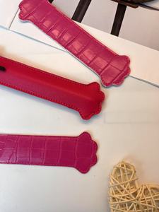 Tempat Pensil Kulit PU Bentuk Cakar Kucing Lucu, Sarung Pensil Portabel dengan Gantungan Kunci, Kantong Pensil Praktis untuk Kerja & Kantor - Product Image 4