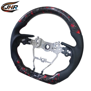 พวงมาลัยคาร์บอนไฟเบอร์สีแดงแบบฟอร์จ สำหรับอัพเกรด Toyota <span class=keywords><strong>Camry</strong></span> รุ่นที่ 8  แบบ OEM พวงมาลัยสปอร์ตแบบกำหนดเอง - Product Image 3