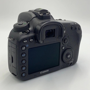 Appareil Photo Professionnel d'Occasion en Gros pour <span class=keywords><strong>Canon</strong></span> <span class=keywords><strong>7D</strong></span> <span class=keywords><strong>Mark</strong></span> <span class=keywords><strong>II</strong></span> 7D2 DSLR Appareil Photo Numérique Hybride Original d'Occasion pour Studios Numériques Boîtier Nu - Product Image 5