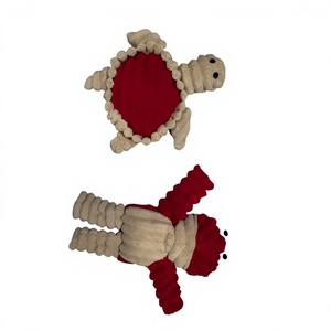 Jouet de poisson en peluche rose avec corps texturé doux et ailerons beiges, longueur 40 cm, emballage individuel en sac transparent - Product Image 6