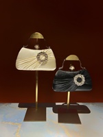 Pochette de soirée élégante pour femme en satin, sac à main formel avec chaîne, bandoulière, anneau en strass et plissé