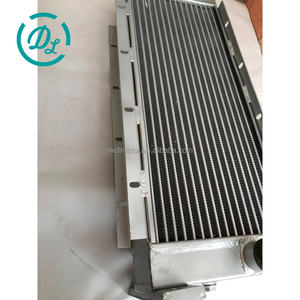 Radiador y Tanque de Agua para Excavadora EexcavaStart XE60, Núcleo de Aluminio Duradero, Enfriamiento Eficiente, 1 Año de Garantía, Guangdong, China - Product Image 3