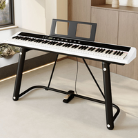 Tragbares 88-Tasten Digitalpiano mit Interner Hammermechanik Eingebauter Lautsprecher & Kopfhörerbuchse für Reise und Übung