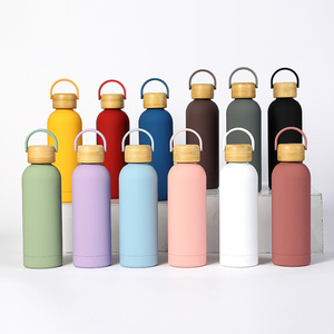 Tapa de bambú personalizada, 500ml, doble pared, termo de acero inoxidable 304, botella de agua aislada al vacío para acampar - Product Image 1