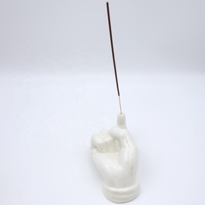 Custom high end moderno fare vecchia porcellana bianca zen porta incenso in ceramica arricciatura indice gesto mano bruciatore di bastoncini di incenso - Product Image 2