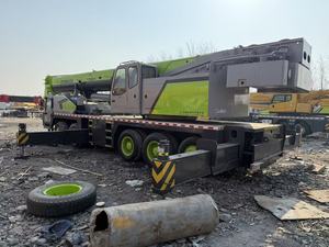 Grúa sobre camión Zoomlion ZTC1000 ZTC1000V5 de 100 toneladas usada a bajo precio, grúa móvil Zoomlion de 80 y 100 toneladas - Product Image 4