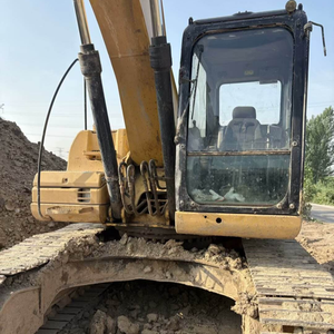 Excavatrice d'occasion CAT323DL, puissance 118 kW, poids en ordre de marche 23 tonnes, moteur et boîte de vitesses, prix négociable - Product Image 4