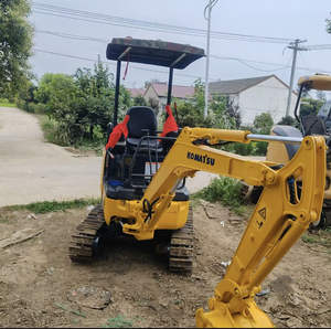 Excavadora de cadenas Komatsu PC18MR, capacidad de la cazoleta de 0.04m, peso de 1800kg, potencia de 14kW, color amarillo, microexcavadora para interiores. - Product Image 6