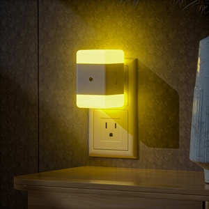 OEM Custom LED <b>Plug</b> <b>In</b> Night <b>Light</b> <b>Light</b> <b>Sensor</b> 2700K Soft Warm White Glare Free Indoor Decorative Lighting US UK EU <b>Plug</b> - Product Image 1