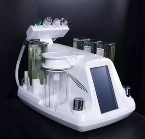 Nouvelle Machine de Soin Hydrodermique 4-en-1 2026 pour le Visage, Traitement Anti-Acné, Idéale pour la Régénération des Cicatrices et le Nettoyage en Profondeur - Product Image 4