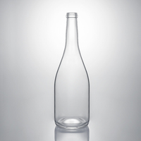 Botella de Vidrio de 750 ml con Hombro Inclinado y Rosca para Licores como Ginebra, Vodka y Vino