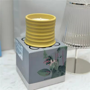 Vela Aromática de Cera de Soja Orgánica Hecha a Mano de Lujo al por Mayor, Vela Perfumada en Lata de Cerámica de Color para Decoración del Hogar y Días Festivos - Product Image 2