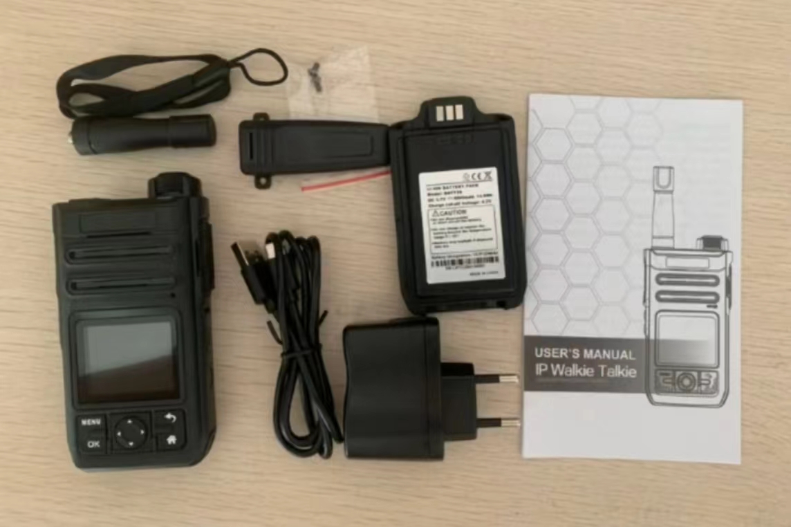 POC Two Way Radio H28Y  Real-ptt Zello GPS  WIFI IP Android   PTT Mobile Phone Walkie Talkie  With SIM Card 4G LTE POC INTERCOM