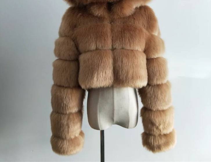 สีน้ำตาล