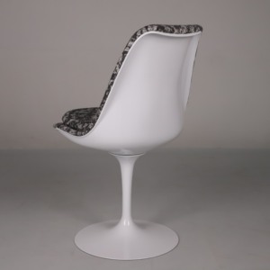 <span class=keywords><strong>Chaise</strong></span> Tulipe Style Moderne Aluminium Tissu Rembourrage Doux Fibre de Verre <span class=keywords><strong>Pied</strong></span> en <span class=keywords><strong>Fer</strong></span> Rond Pivotant Blanc <span class=keywords><strong>Chaise</strong></span> Antique Chaises de Salle à Manger - Product Image 4