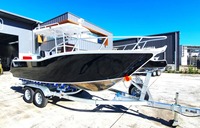 Bateau de pêche à console centrale en aluminium de marque commerciale de 6,25 m, navigation rapide et rames, à vendre