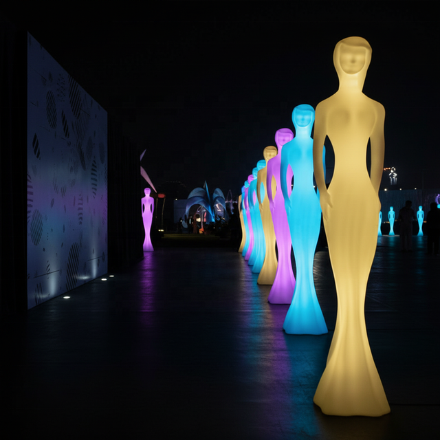 New Design LED Slender Light Lady Statue Outdoor Mannequin Women Landscape Lamps Wholesale