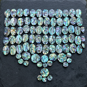 Coquillages d'ormeau naturels irisés en vrac, cabochons plats en coquille pour la fabrication de bijoux, pierres précieuses en vrac pour le bricolage - Product Image 3