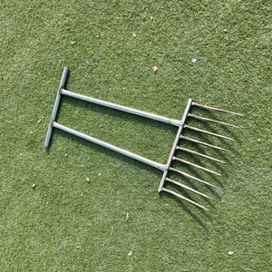 Attrezzo per la Rimozione di Radici di Ortaggi a Radice con Design Rinforzato in Acciaio Zincato Resistente - Product Image 6