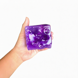 Cube sensoriel en plastique de 7 cm, balle anti-stress souple, jouet sensoriel portable, cadeau pour soulager le stress - Product Image 1