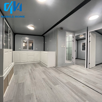 Vente chaude Maison conteneur en acier pliable avec chambre à coucher et toilettes Prêt à expédier 20 FT 40 FT Villa extensible Prévention des termites